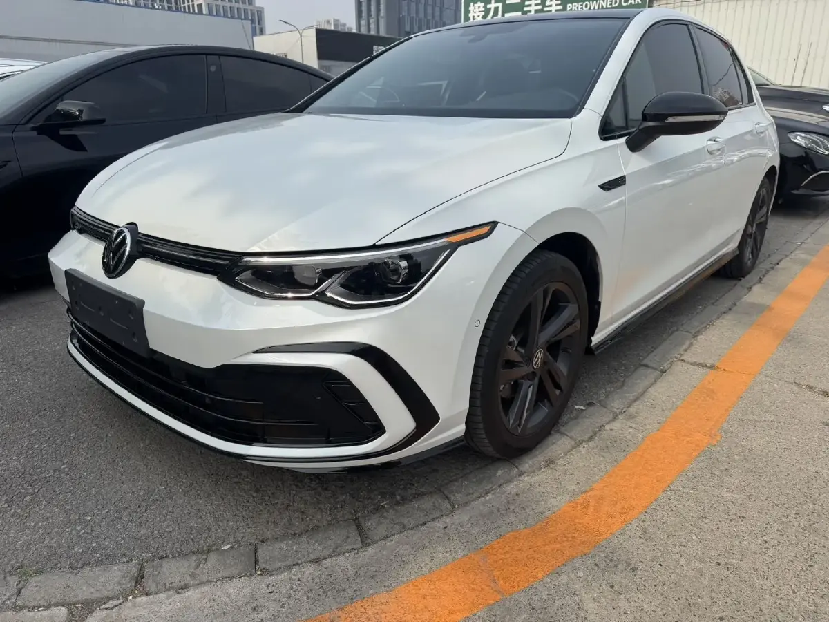 2023 Volkswagen Golf 1.4T 150HP L4 7DCT