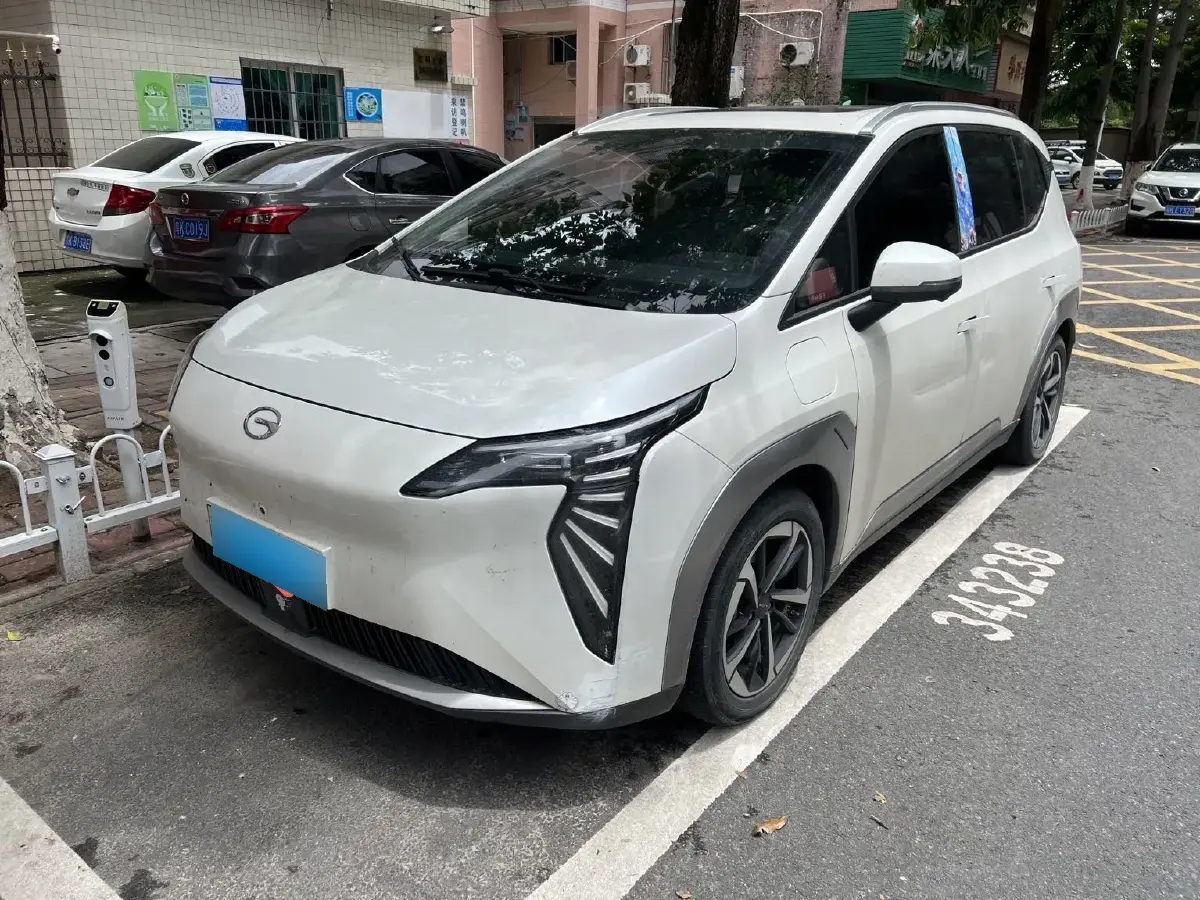 2023 Aion Y BEV 61.7KWH
