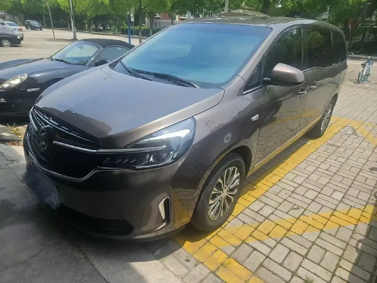 2021 Buick GL8 2.0T 237HP L4 9AT