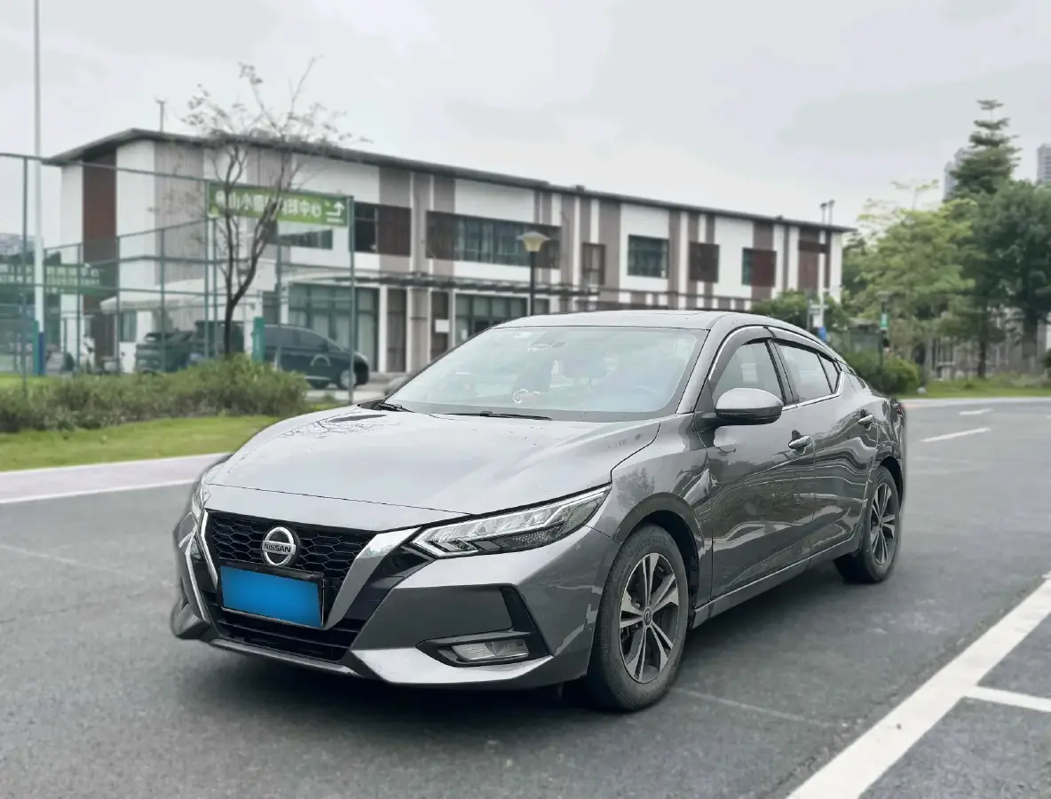 2022 Nissan Sylphy 1.6L 135HP L4 CVT