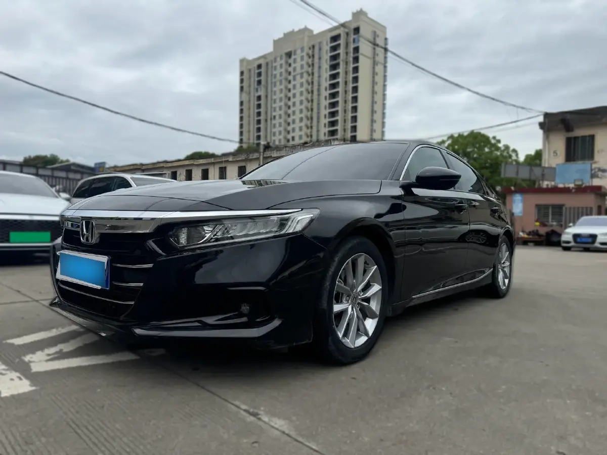 2022 Honda Accord 1.5T 194HP L4 CVT