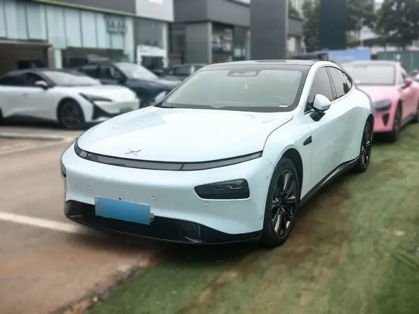2022 Xpeng P7 BEV 77.9KWH