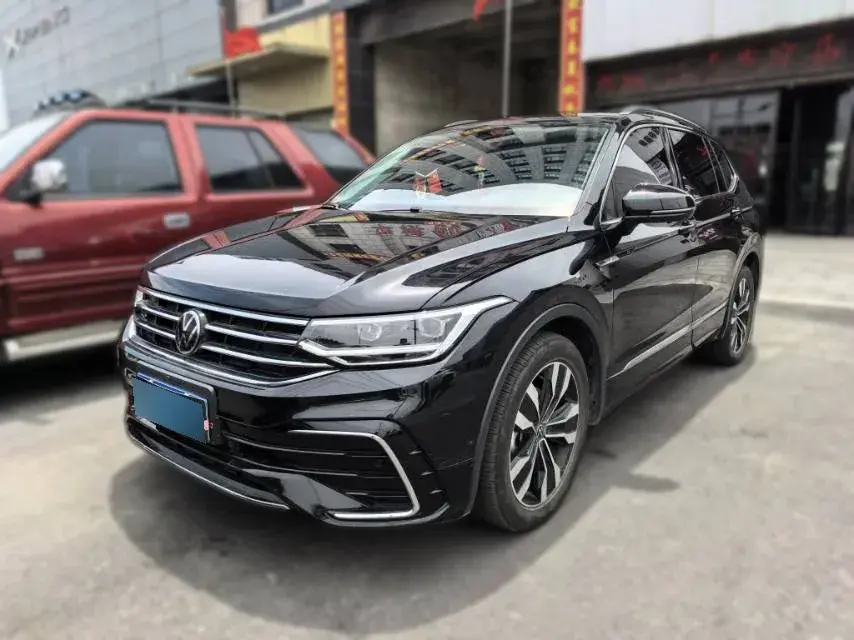 2024 Volkswagen Tiguan L 2.0T 186HP L4 7DCT