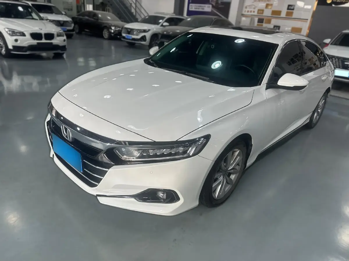 2022 Honda Accord 1.5T 194HP L4 CVT