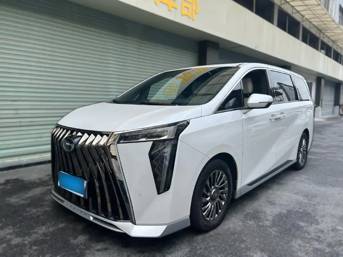 2023 GAC Trumpchi M8 2.0T 252HP L4 8AT