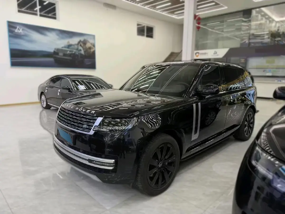 2023 Land Rover Range Rover 3.0T 400HP L6 8AT