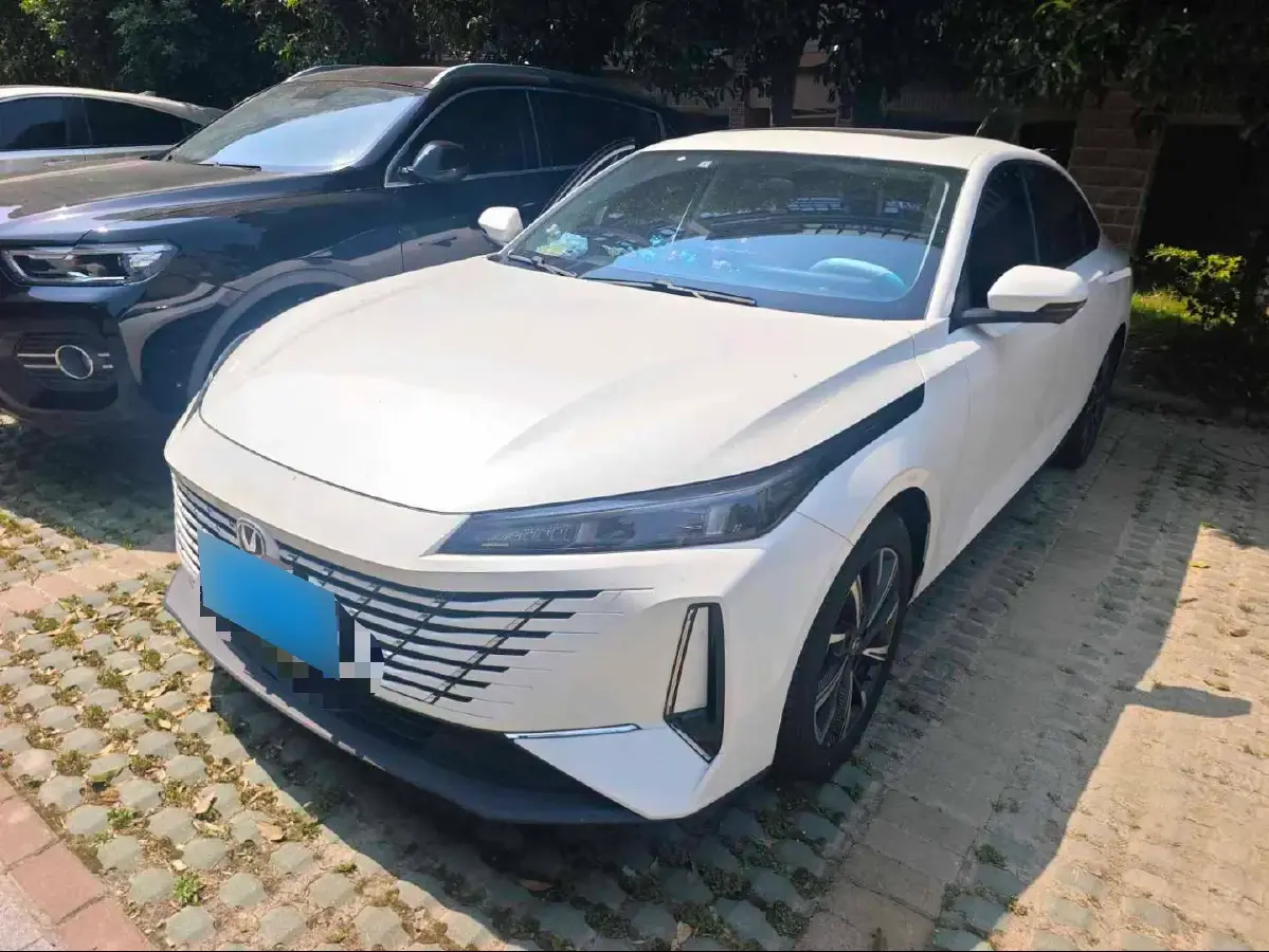 2024 ChangAn Eado 1.5T 170HP L4 7DCT