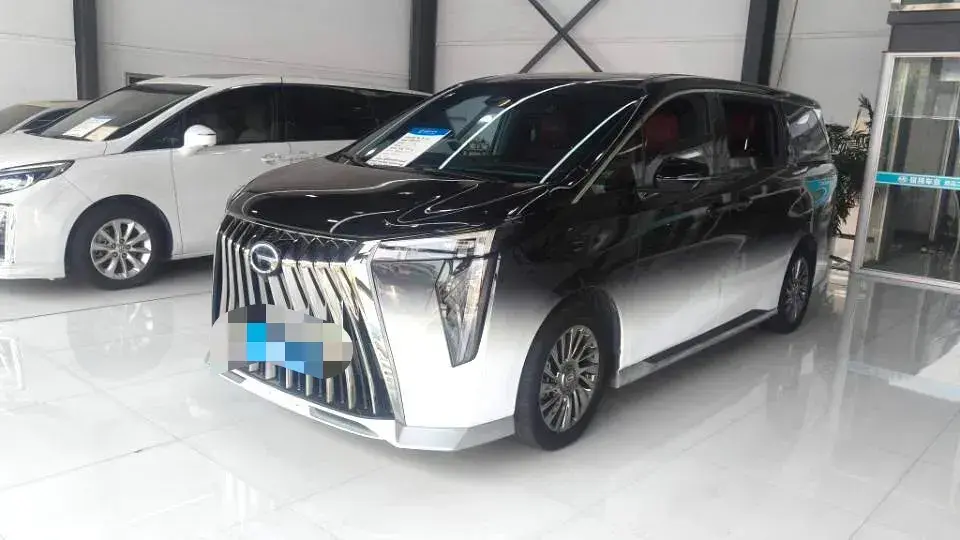 2023 GAC Trumpchi M8 2.0T 190HP L4 E-CVT Hybrid