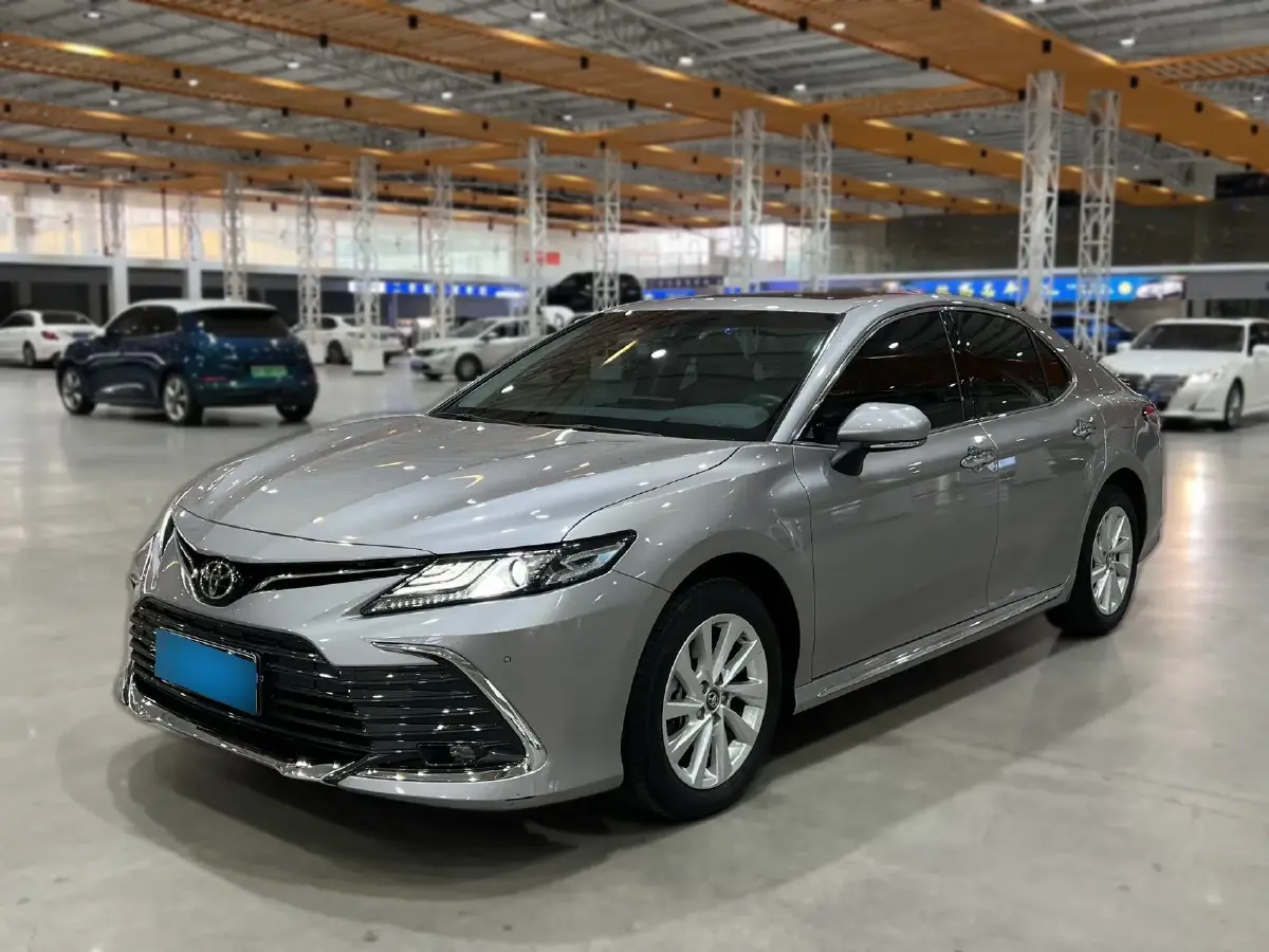 2023 Toyota Camry 2.0L 177HP L4 CVT