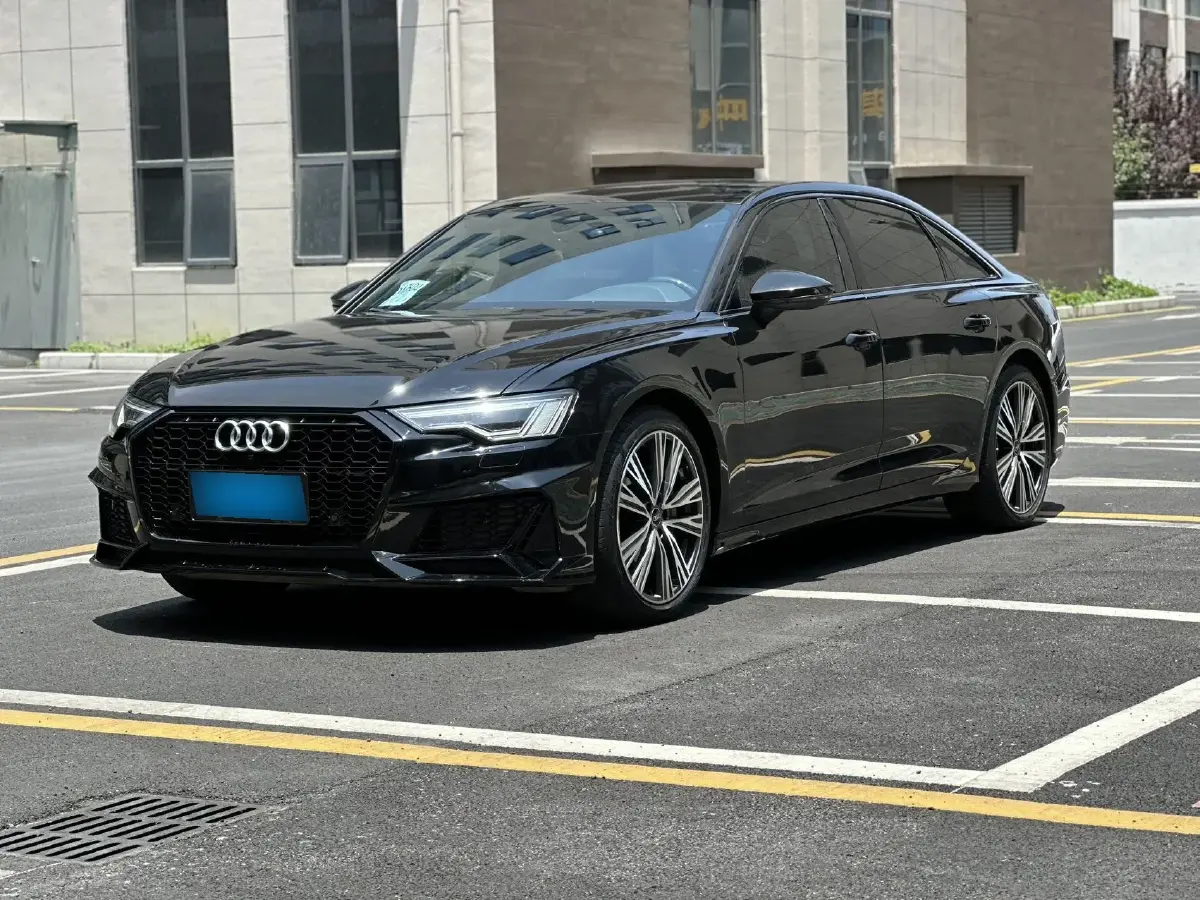 2022 Audi A6L 2.0T 224HP L4 7DCT