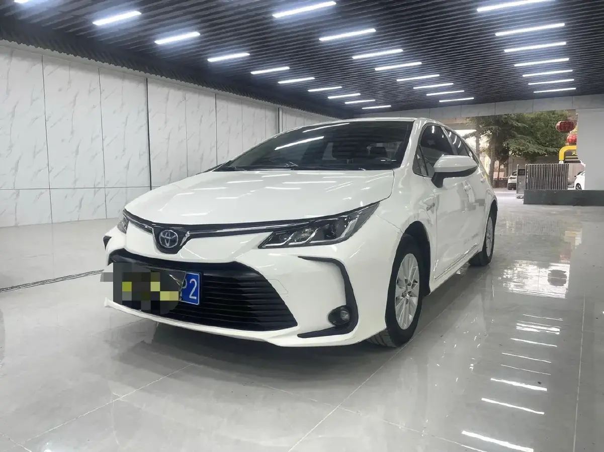 2021 Toyota Corolla 1.8L 98HP L4 E-CVT Hybrid