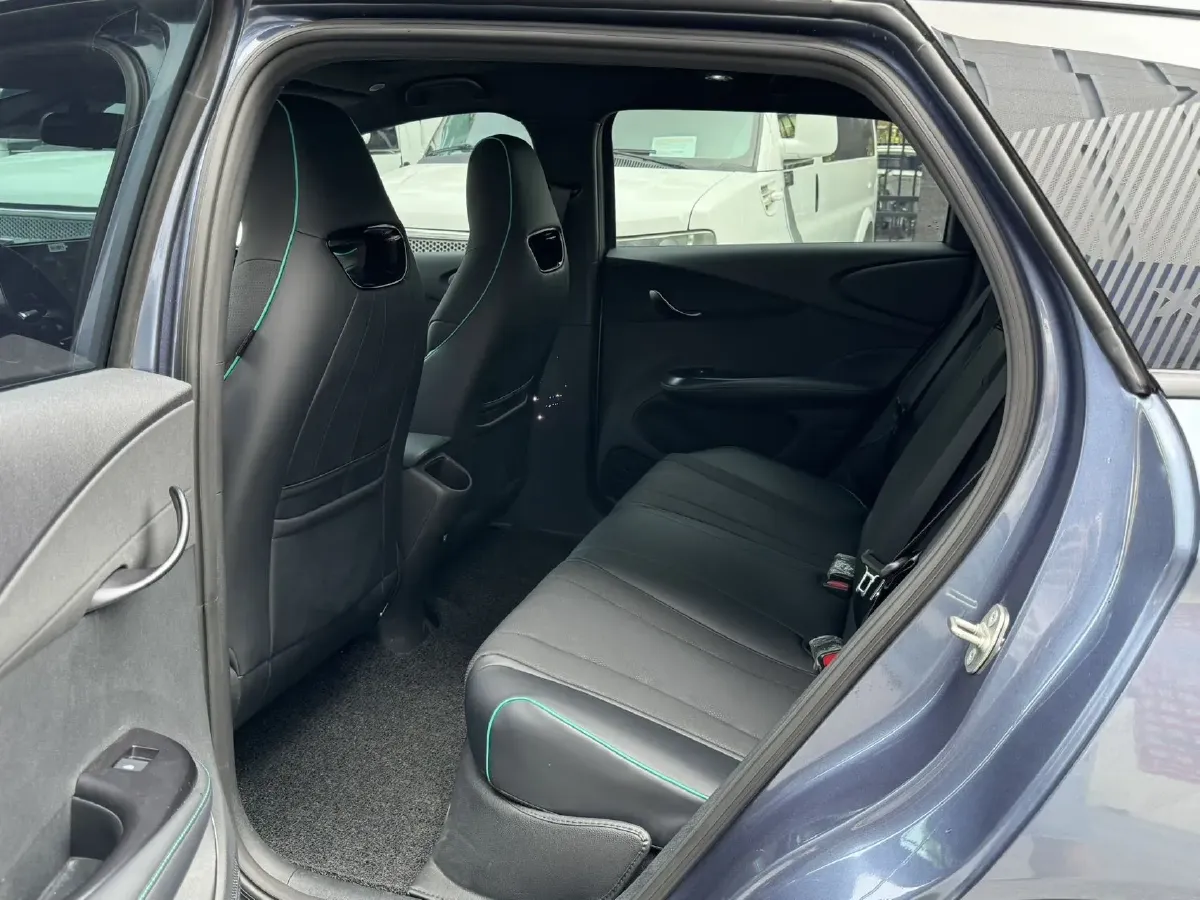 2023 BYD Dolphin BEV 44.928KWH,autocango,china used car exporter,china ev exporter,chinese used car exporter,chinese used ev exporter