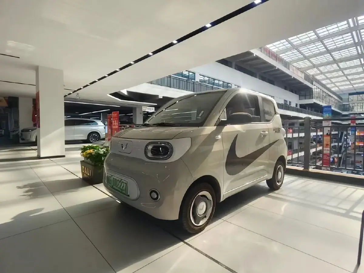 2024 WuLing HongGuang MINI EV BEV 17.3KWH