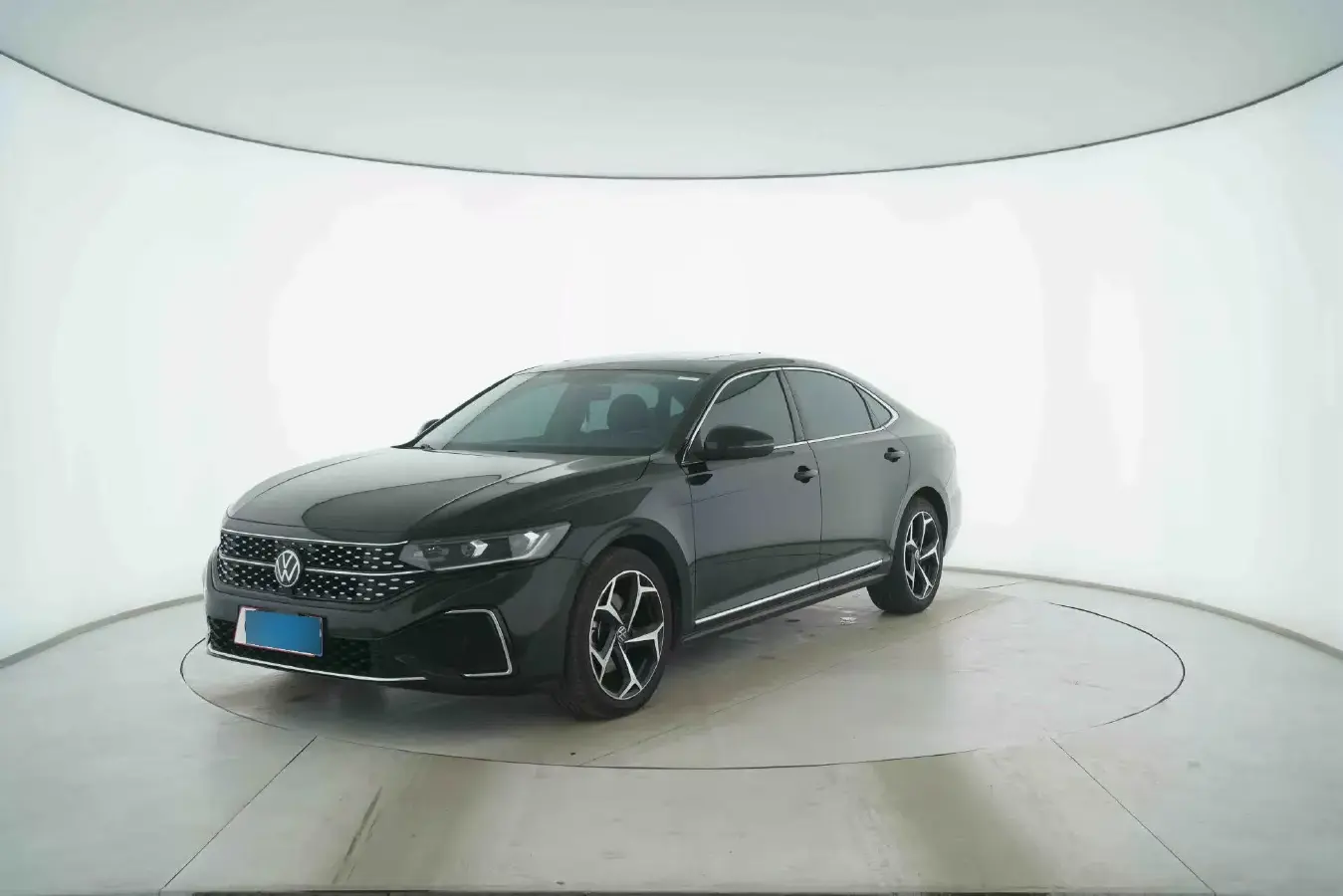 2022 Volkswagen Passat 2.0T 186HP L4 7DCT