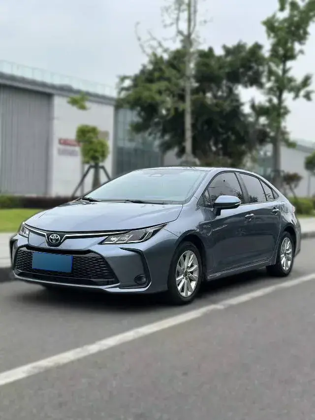 2023 Toyota Corolla 1.8L 98HP L4 E-CVT Hybrid