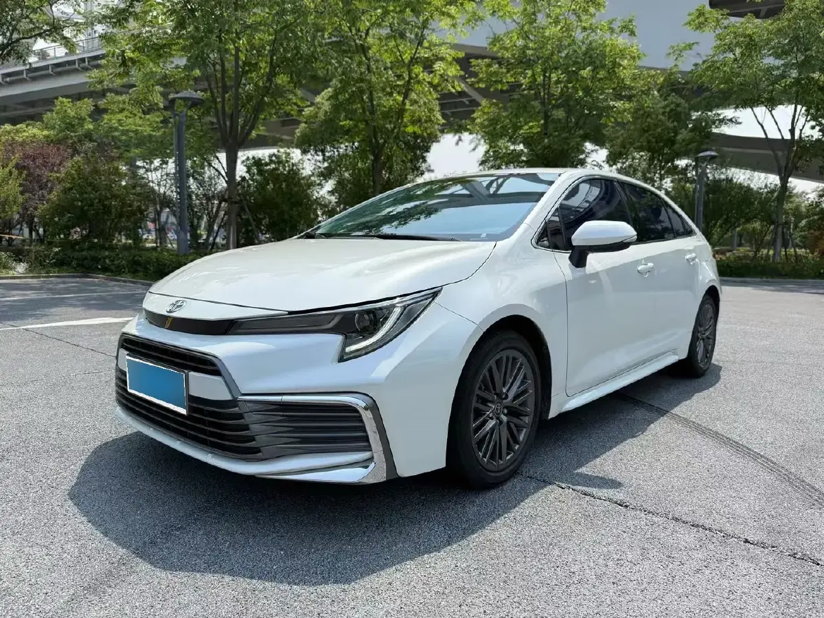 2021 Toyota Paptor 2.0L 171HP L4 CVT