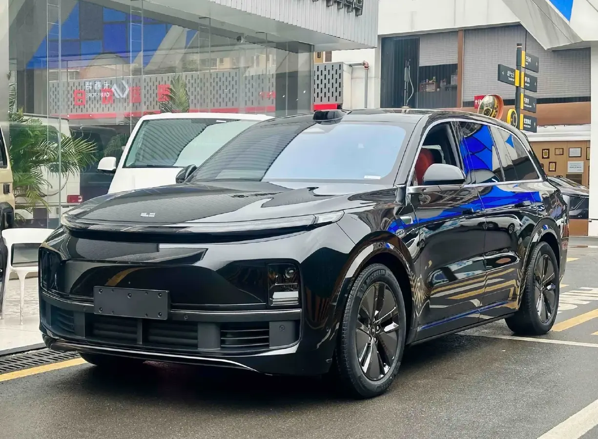 2024 Li L8 Range Extended 154HP REEV 42.8KWH