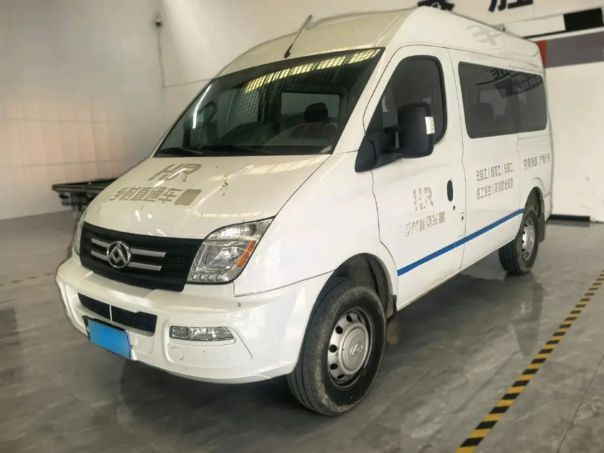 2021 MAXUS XinTu V80 2.0T 139HP L4 6AMT