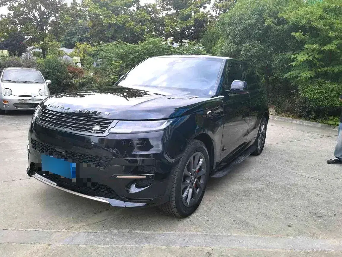 2024 Land Rover Range Rover Sport 3.0T 400HP L6 8AT