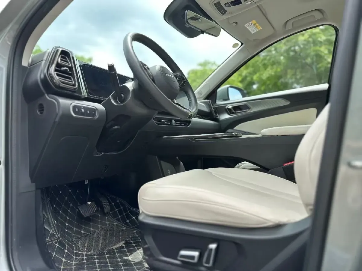 2023 Haval Fierce Dragon 1.5L 101HP L4 2DHT PHEV 19.27KWH,autocango,china used car exporter,china ev exporter,chinese used car exporter,chinese used ev exporter