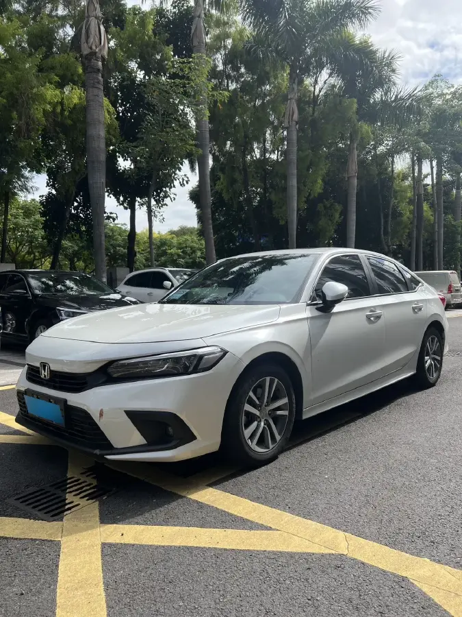 2022 Honda Civic 1.5T 182HP L4 CVT