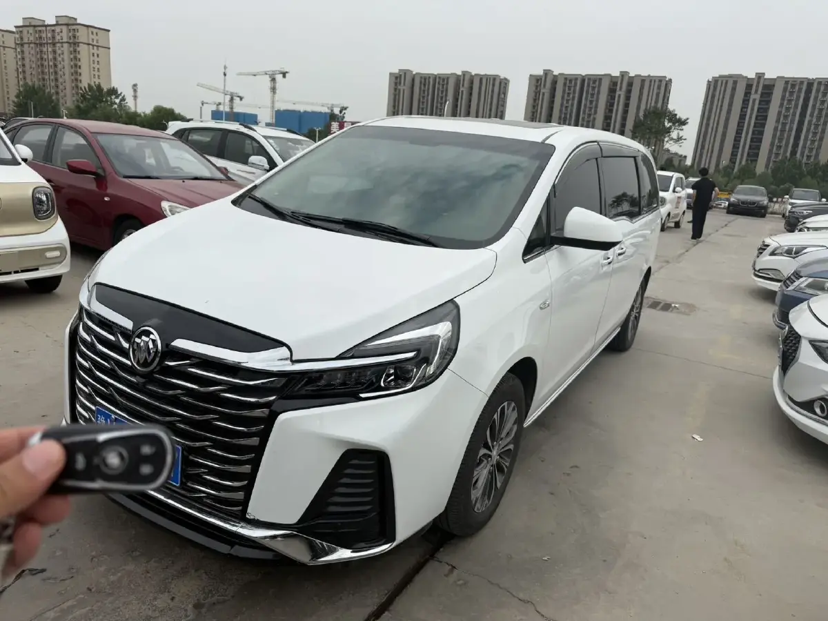 2023 Buick GL8 2.0T 237HP L4 9AT