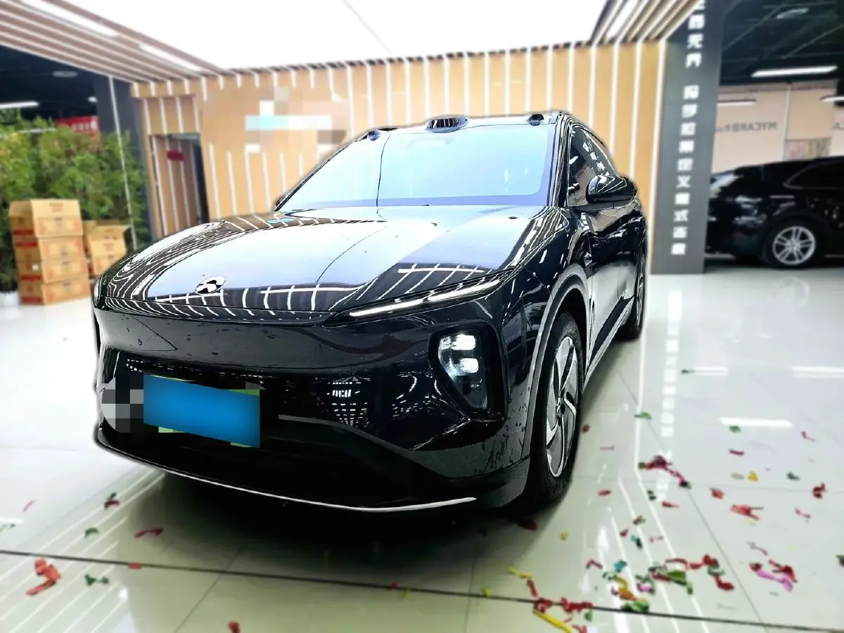 2023 NIO ES6 BEV 75KWH