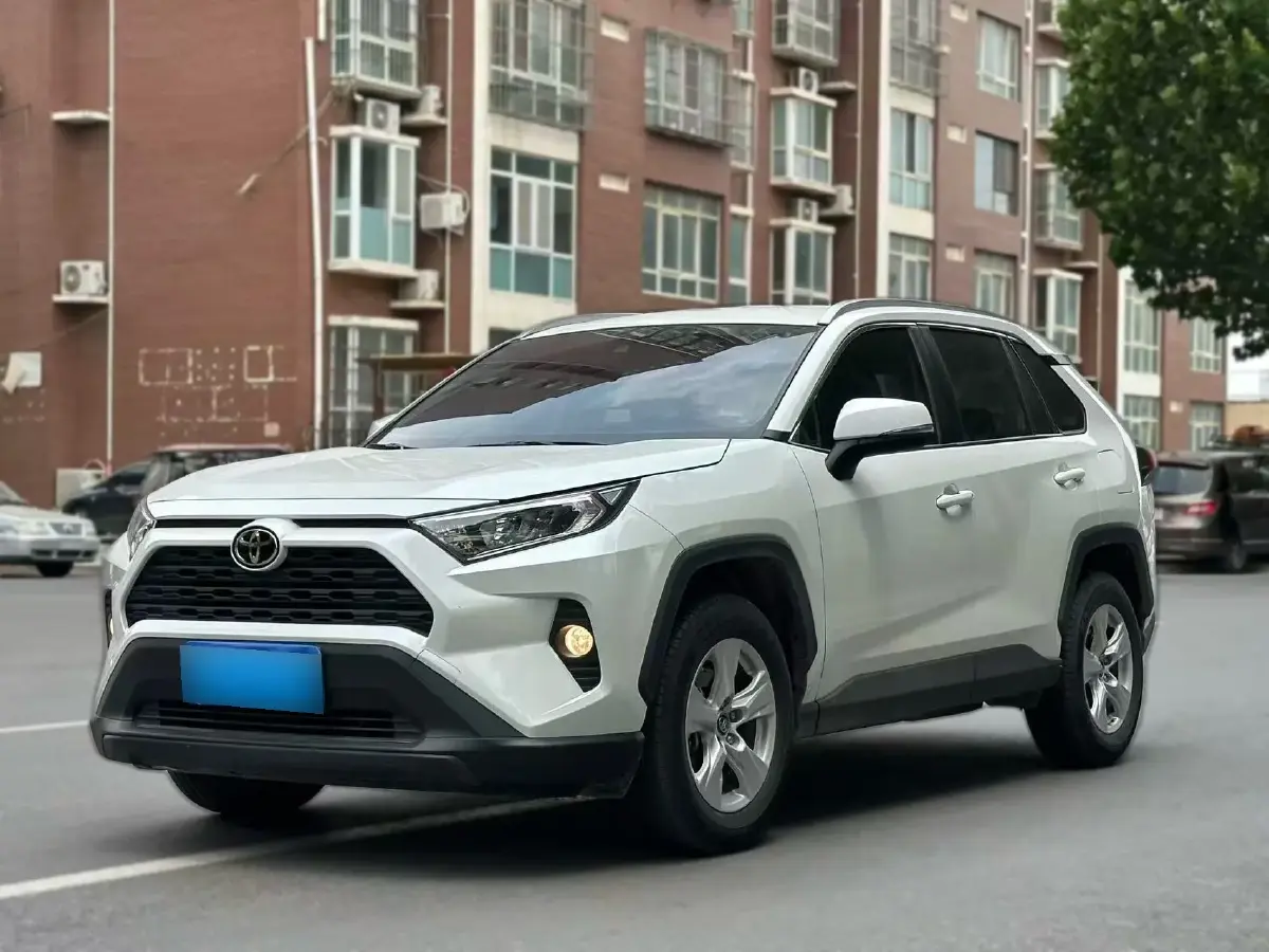 2022 Toyota RAV4 2.0L 171HP L4 CVT
