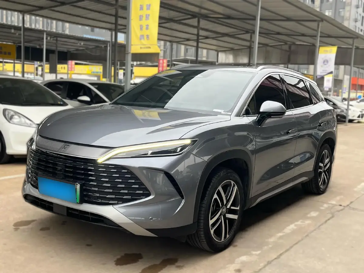 2024 BYD SongL DM-i 1.5L 101HP L4 E-CVT PHEV 18.3KWH