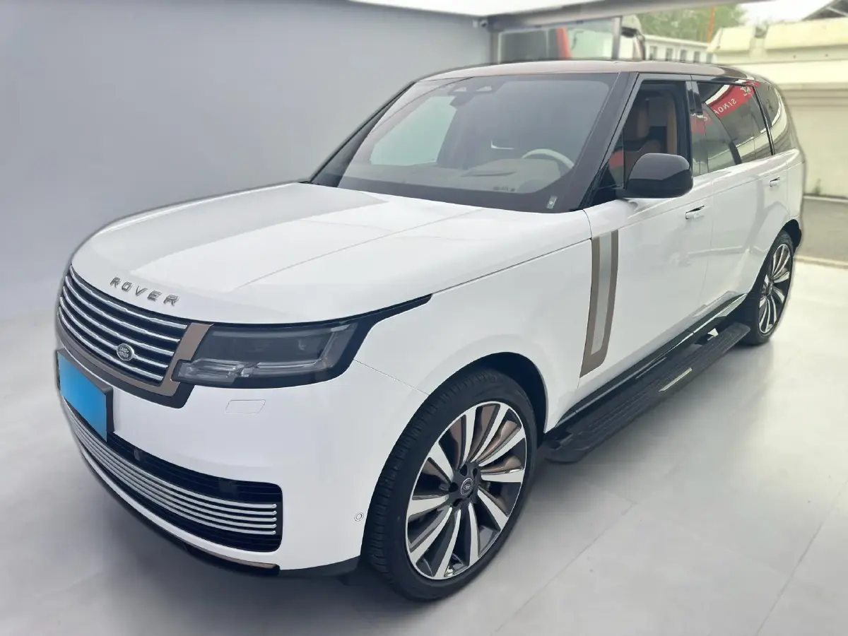 2024 Land Rover Range Rover 4.4T 615HP V8 8AT