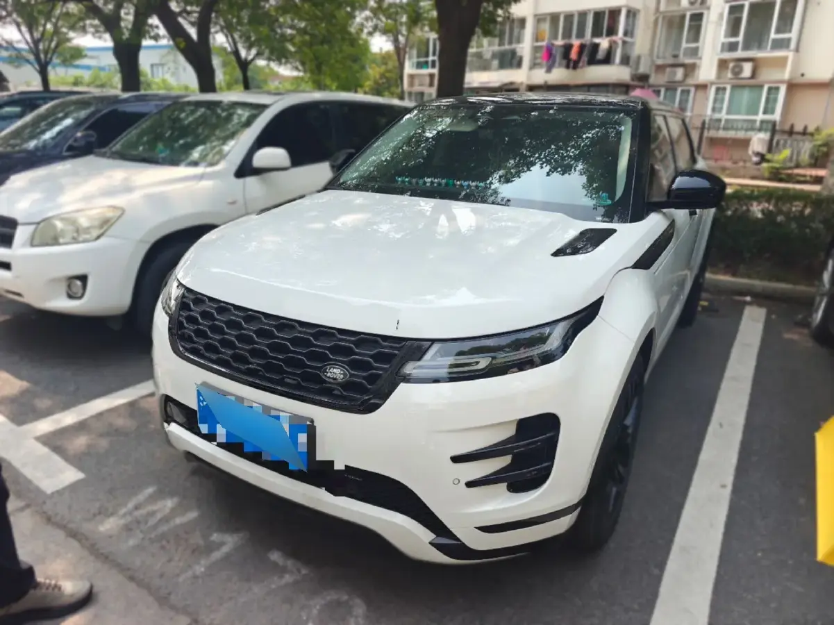2023 Land Rover Range Rover Evoque 2.0T 249HP L4 9AT
