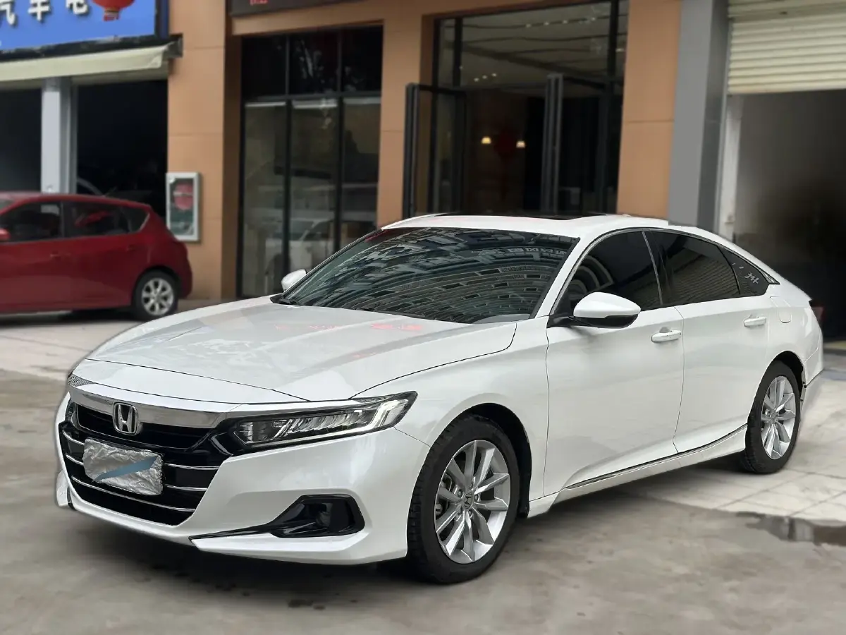 2022 Honda Accord 1.5T 194HP L4 CVT