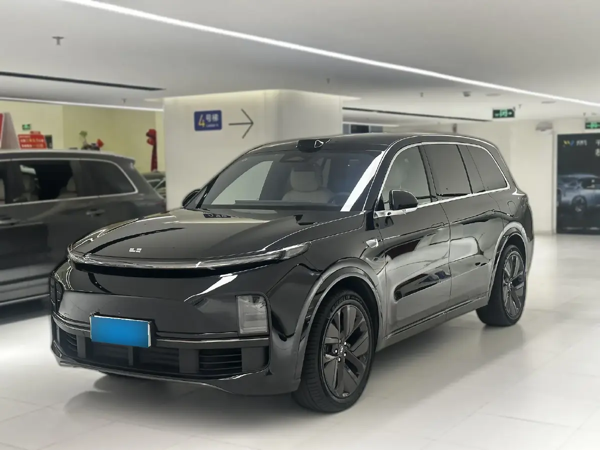 2022 Li L9 Range Extended 154HP REEV 42.6KWH