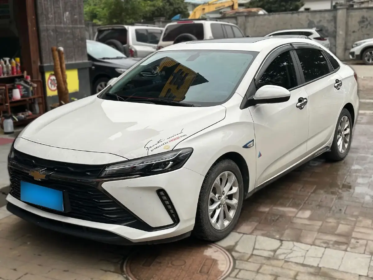 2023 Chevrolet Monza 1.5L 113HP L4 6DCT