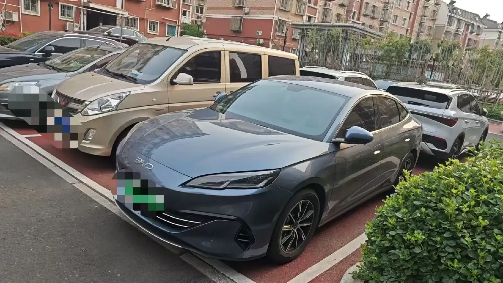 2024 BYD Seal 06 1.5L 101HP L4 E-CVT PHEV 10.08KWH