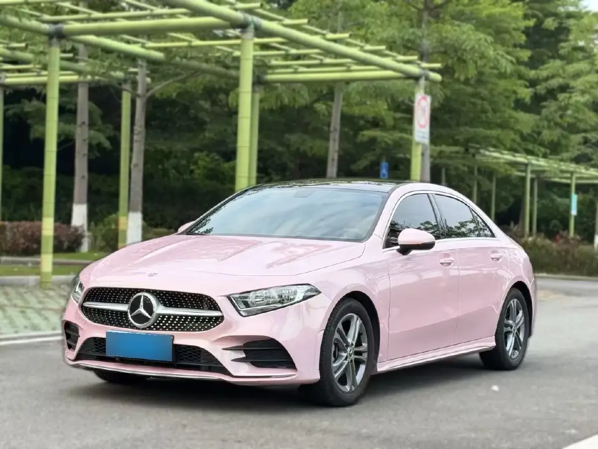 2022 Mercedes-Benz A Class 1.3T 136HP L4 7DCT