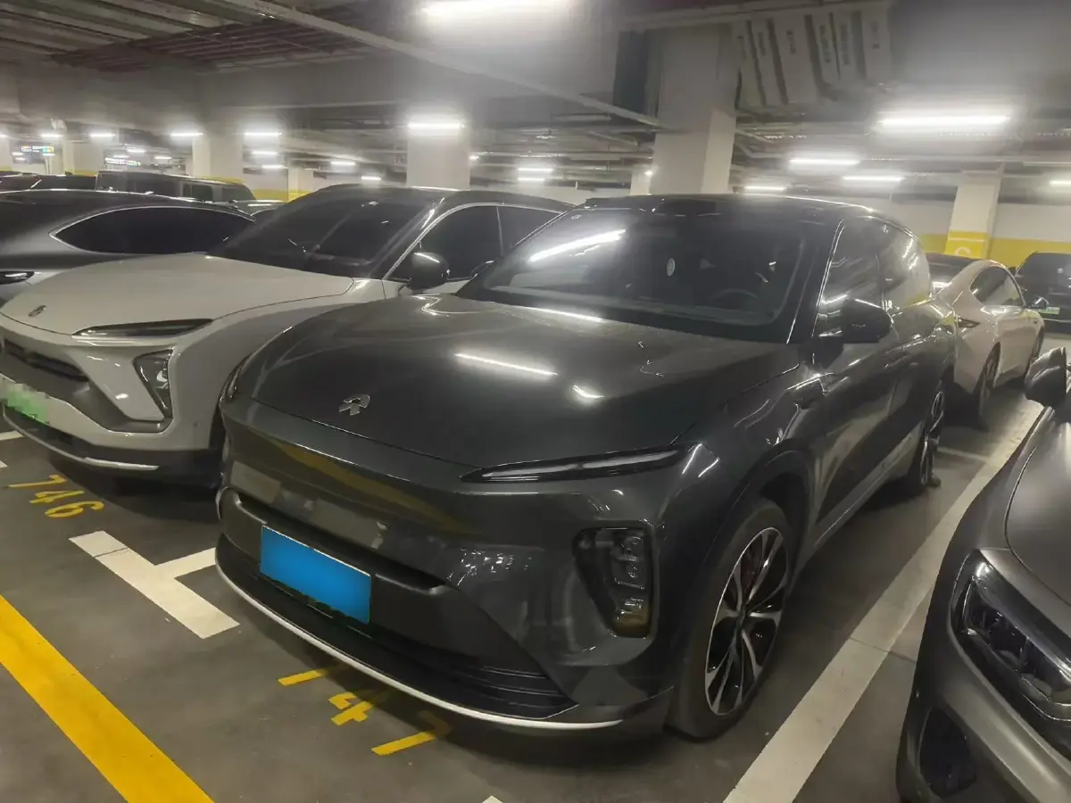 2024 NIO ES8 BEV 75KWH