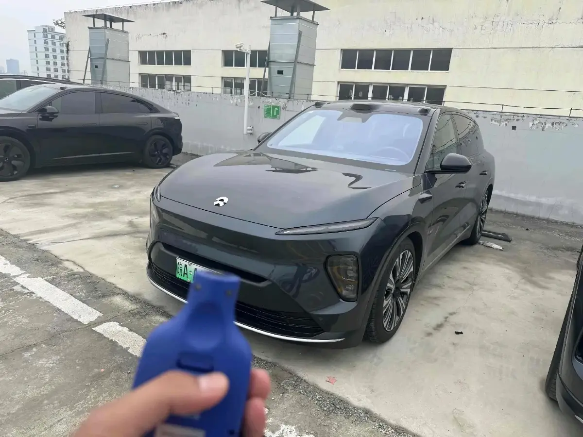 2024 NIO ES8 BEV 75KWH