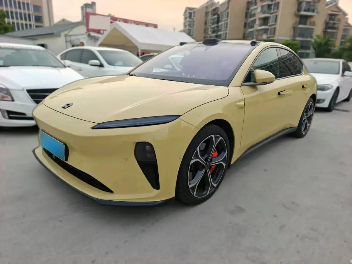 2023 NIO ET5T BEV 75KWH