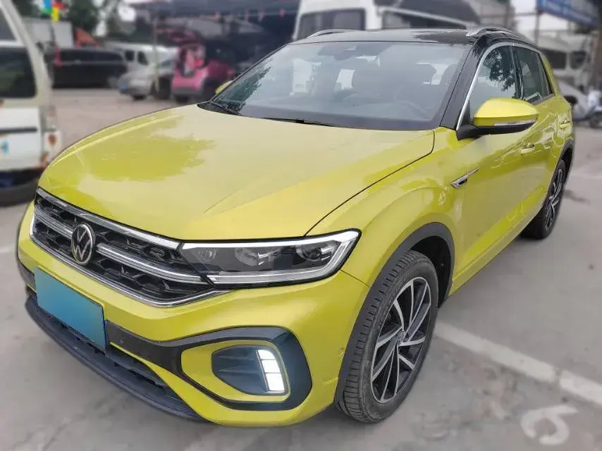 2023 Volkswagen T-Roc 1.5T 160HP L4 7DCT
