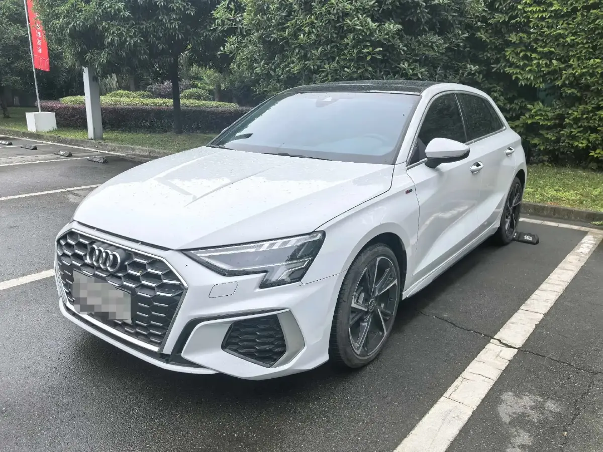 2023 Audi A3 1.4T 150HP L4 7DCT