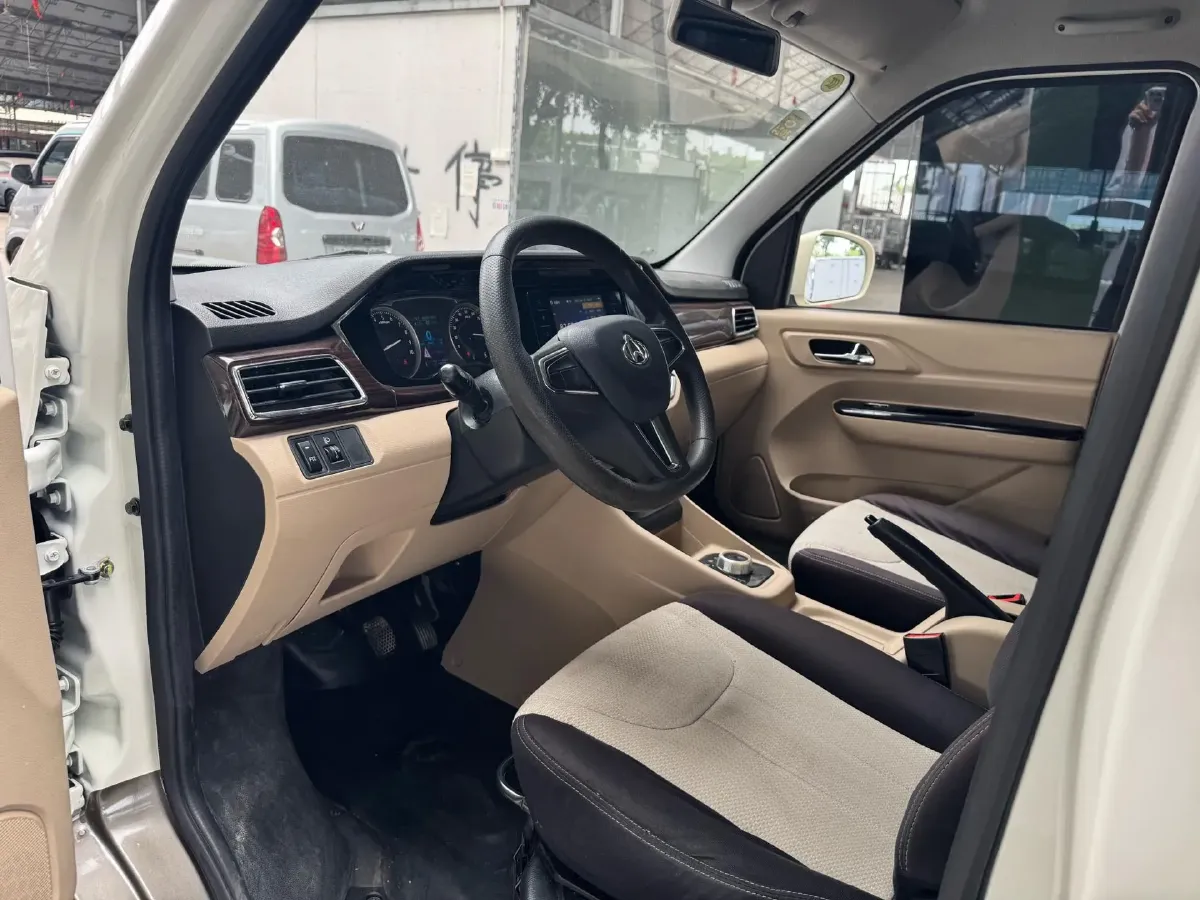 2020 ChangAn KuaYue ChangAn V5,autocango,china used car exporter,china ev exporter,chinese used car exporter,chinese used ev exporter