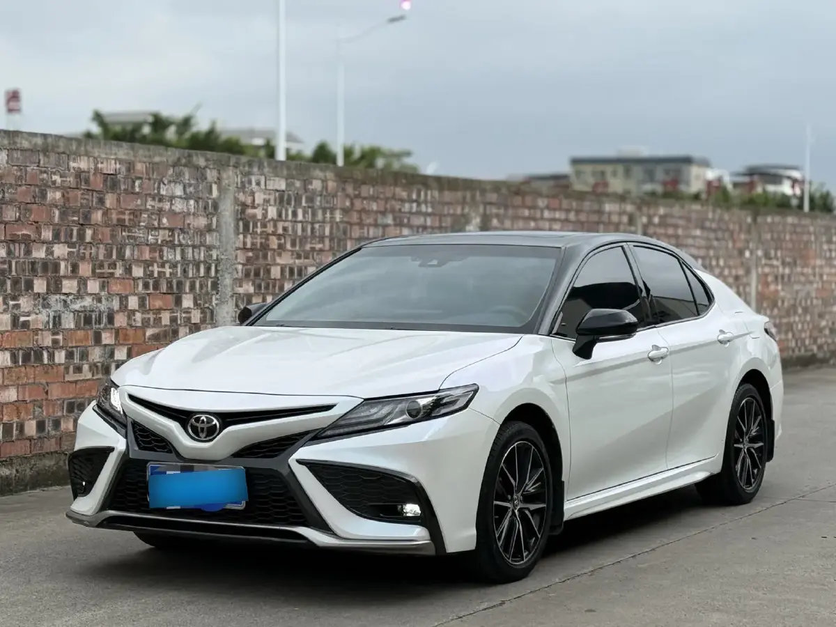 2023 Toyota Camry 2.0L 177HP L4 CVT