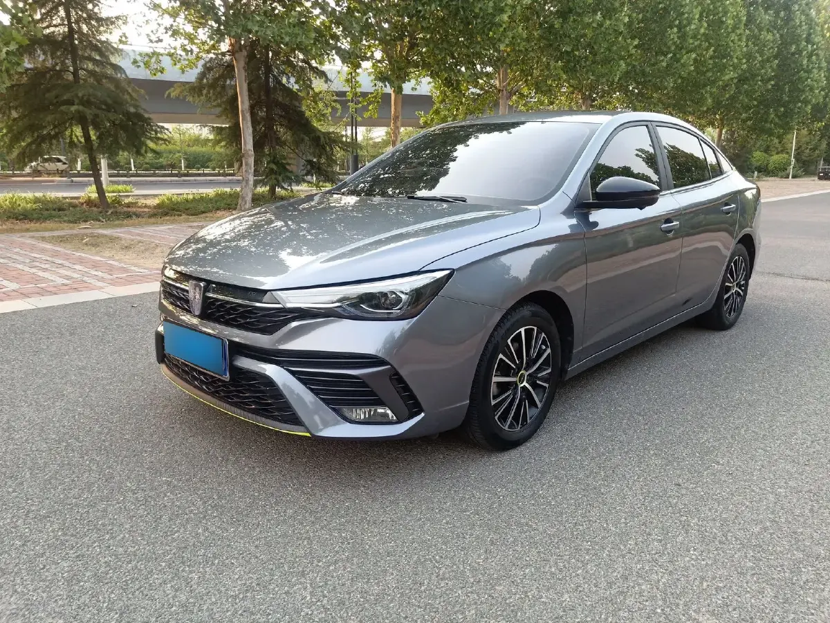 2021 Roewe i5 1.5L 120HP L4 CVT