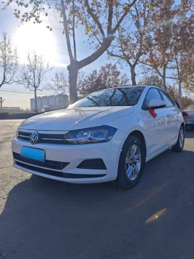 2023 Volkswagen Polo 1.5L 110HP L4 6AT