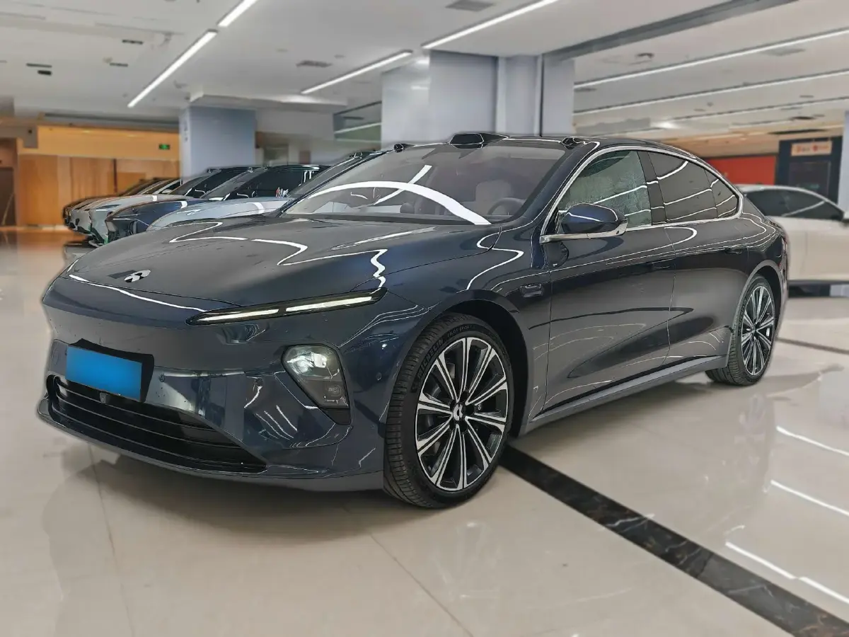 2024 NIO ET7 BEV 75KWH