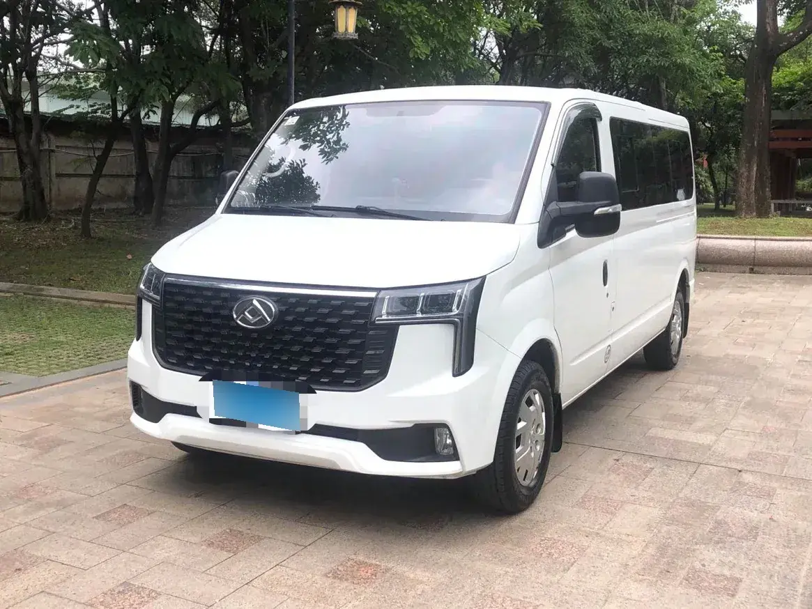 2024 MAXUS XinTu V80 2.0T 147HP L4 6AMT