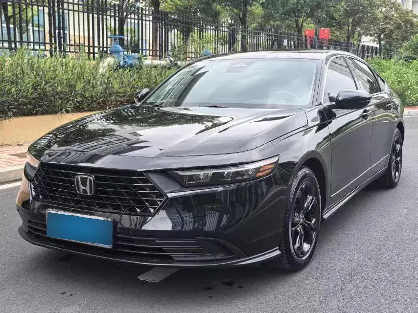 2023 Honda Accord 1.5T 192HP L4 CVT
