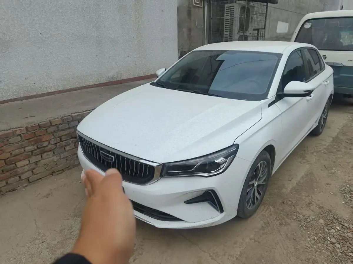 2023 Geely Emgrand 1.5L 127HP L4 CVT