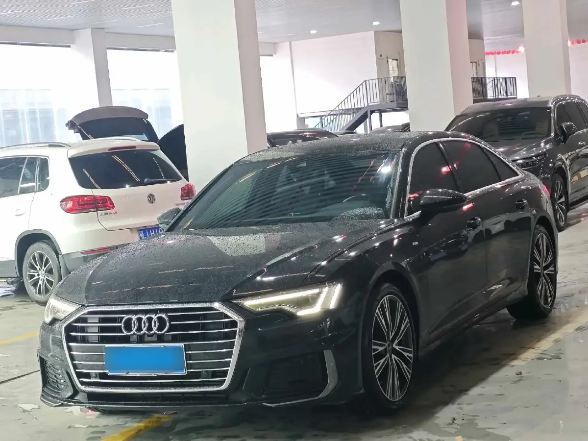 2022 Audi A6L 2.0T 224HP L4 7DCT